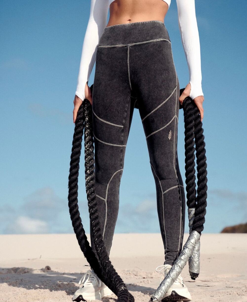 FREE PEOPLE New Flow Leggings Washed Black Acid Wash XS